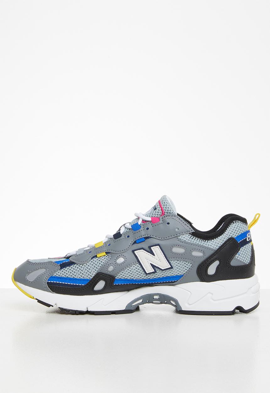 New Balance  - 827 Retro Running - grey 