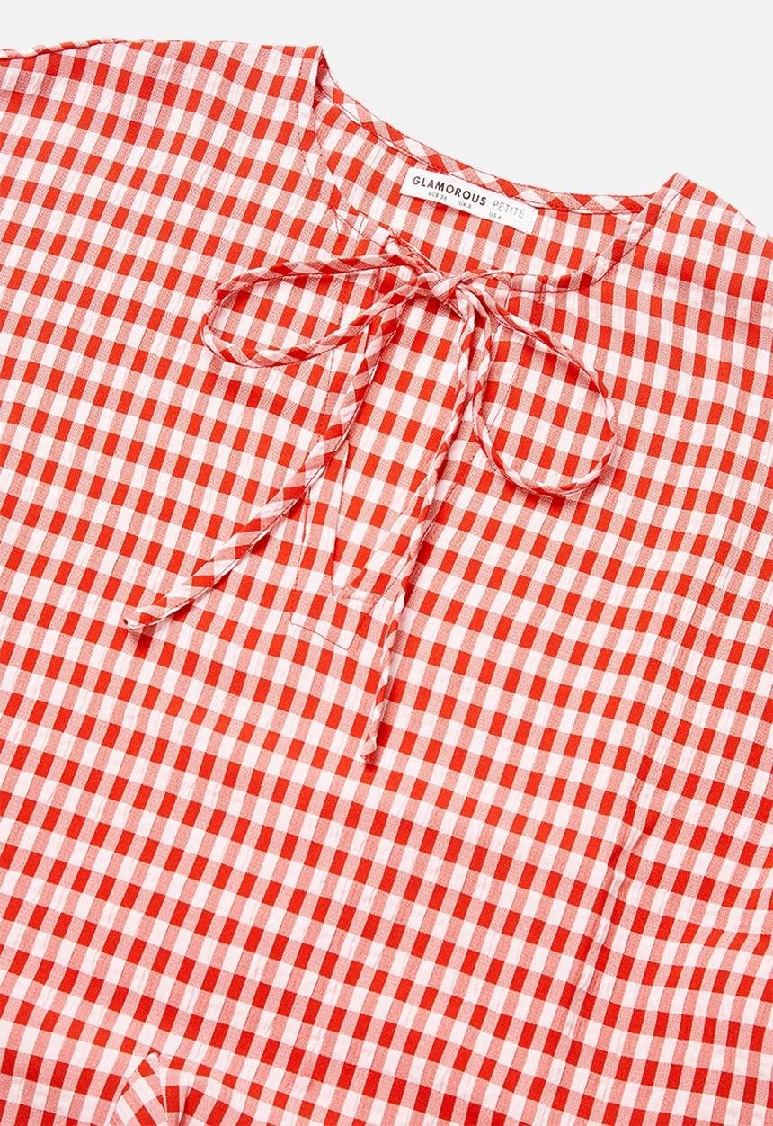 Glamorous - Petite gingham swing dress with front tie - pink & red