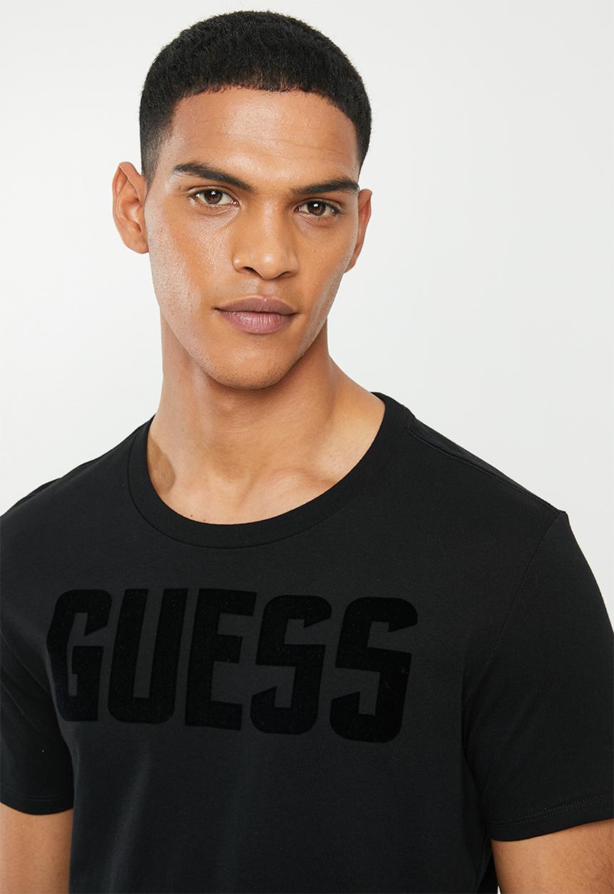 GUESS - Basic short sleeve flock crew tee - black