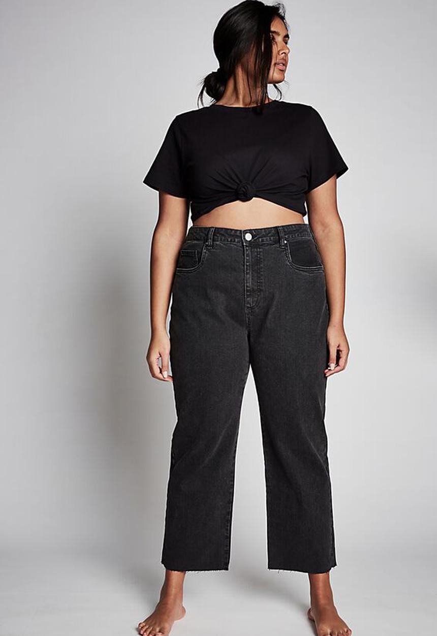 Cotton On - Curve millie straight leg jean - stone wash black