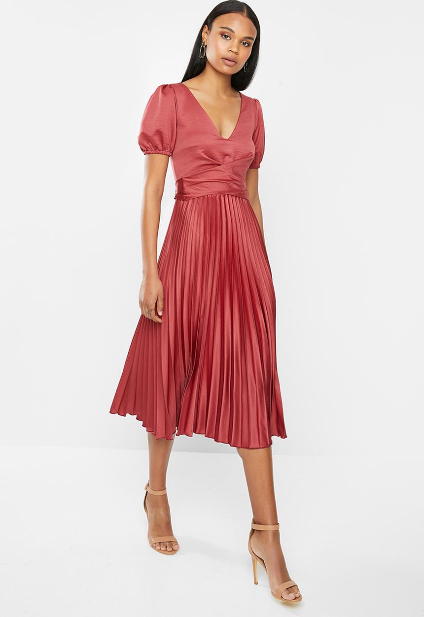 MILLA - Pleated wrap midi dress - auburn