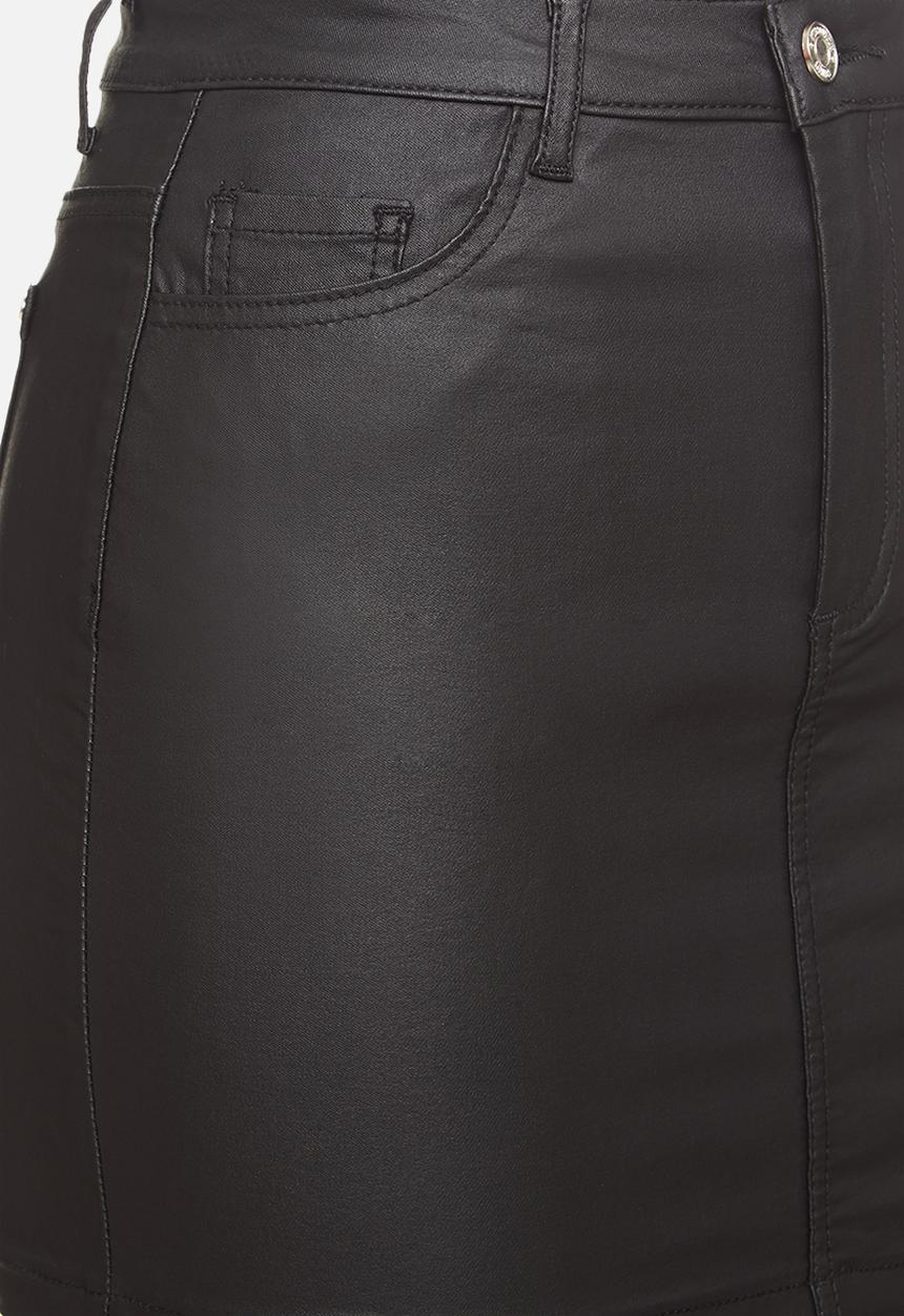 Missguided - Petite coated superstretch mini skirt - black