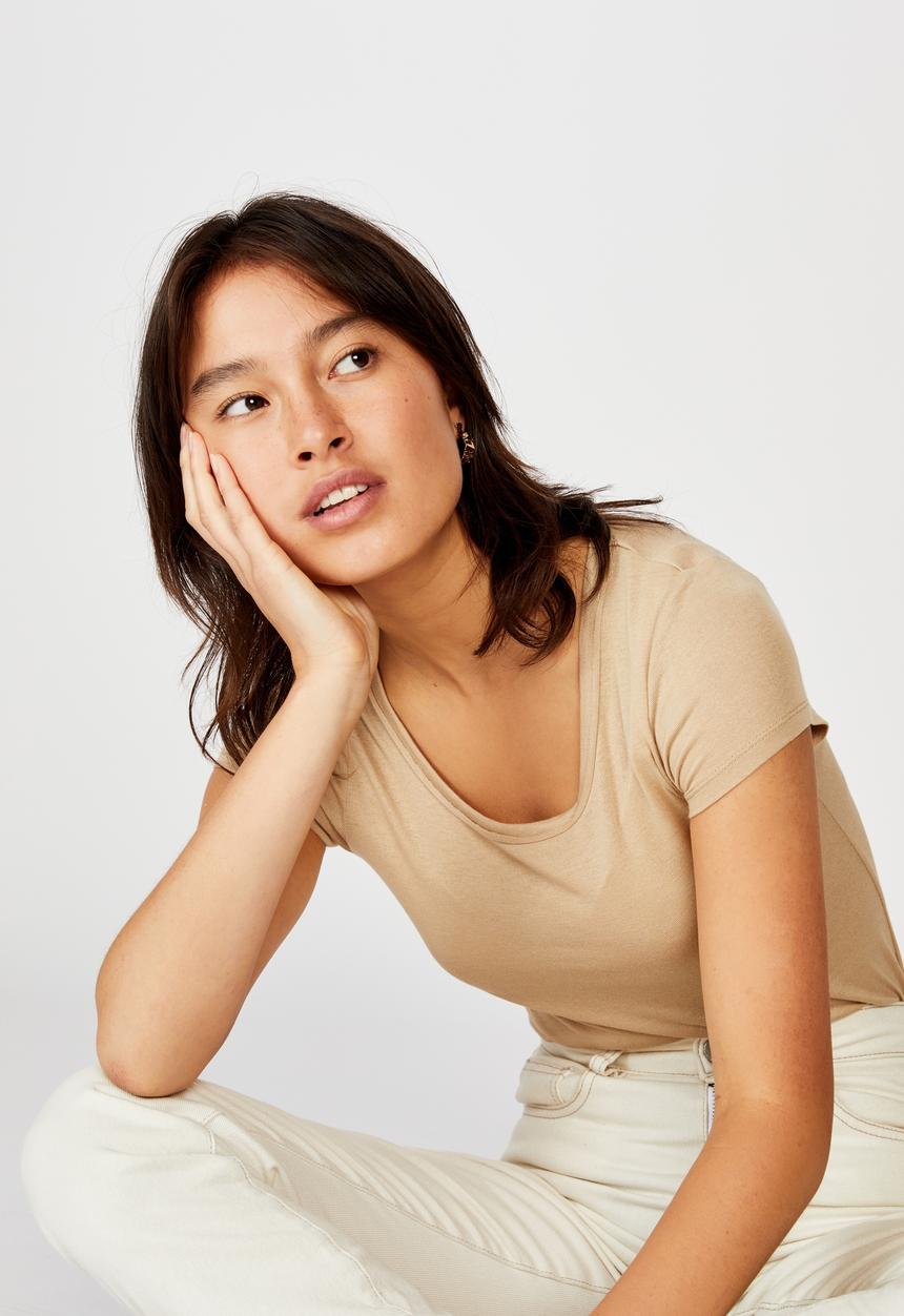 Cotton On - Sheer vintage scoop tee - nomad