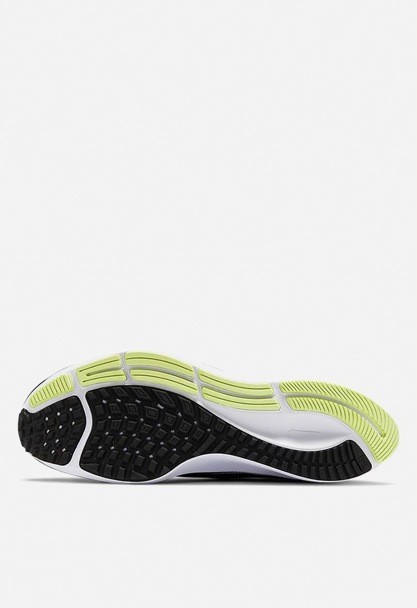 Nike - Air Zoom Pegasus 37 - black / glacier ice-barely volt-white