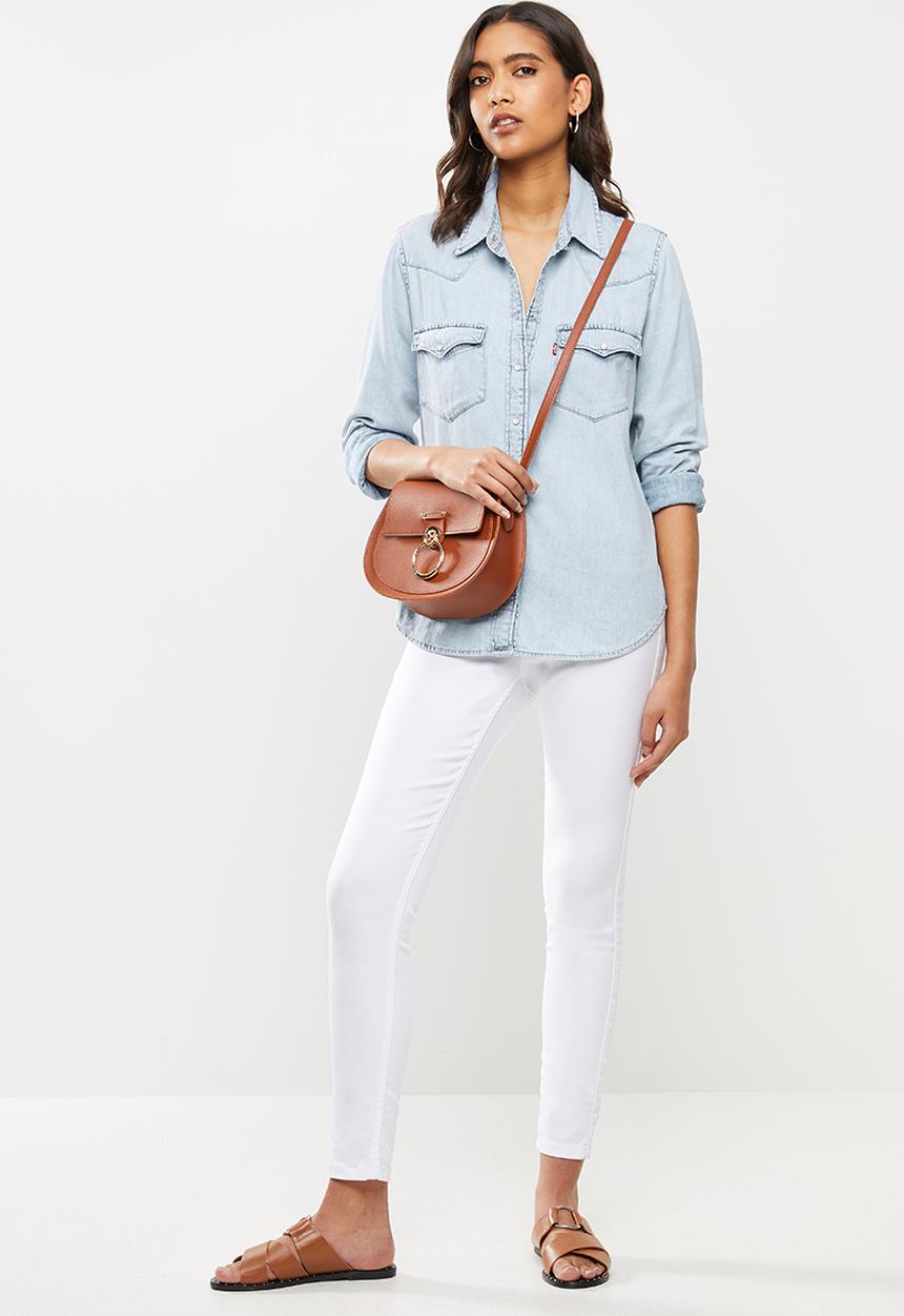 Levi’s® - The ultimate western small talk - blue