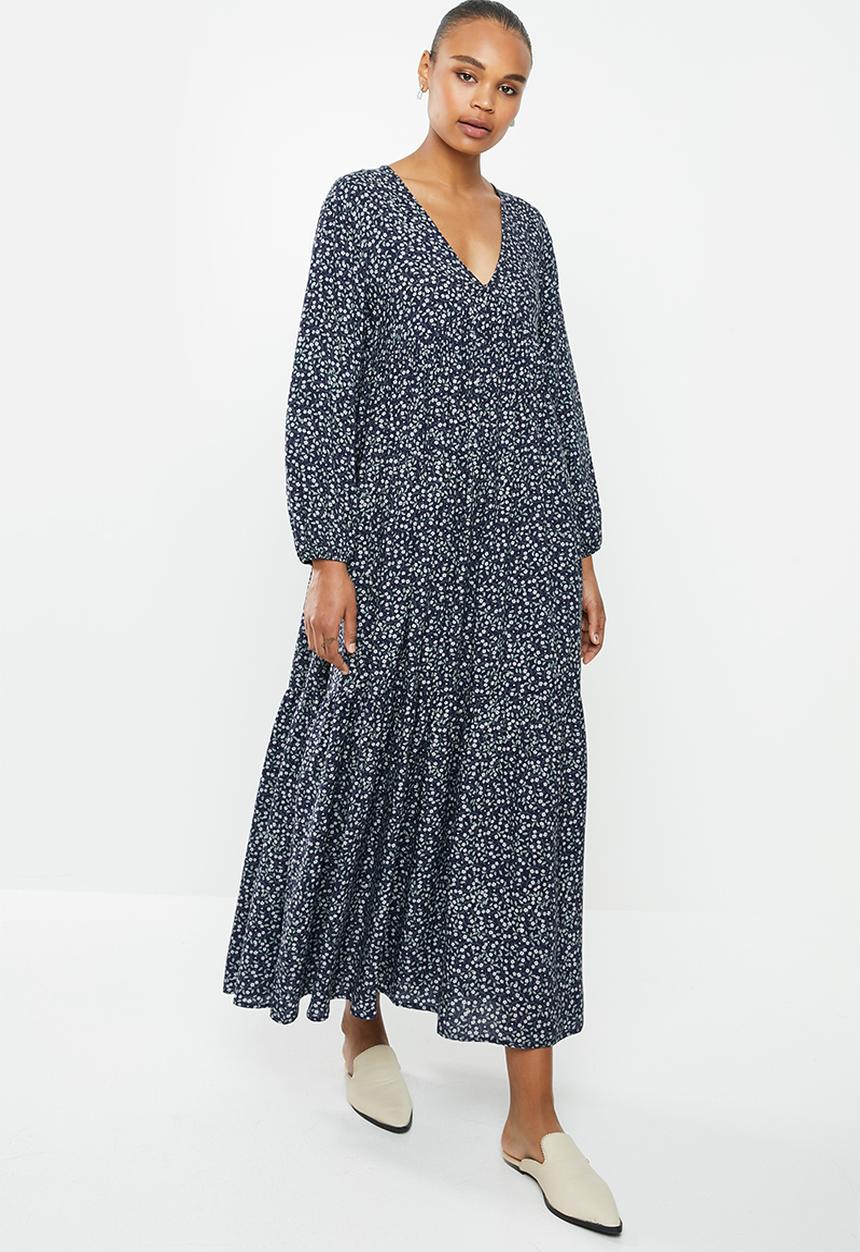 edit - V-neck tiered maxi dress - navy 