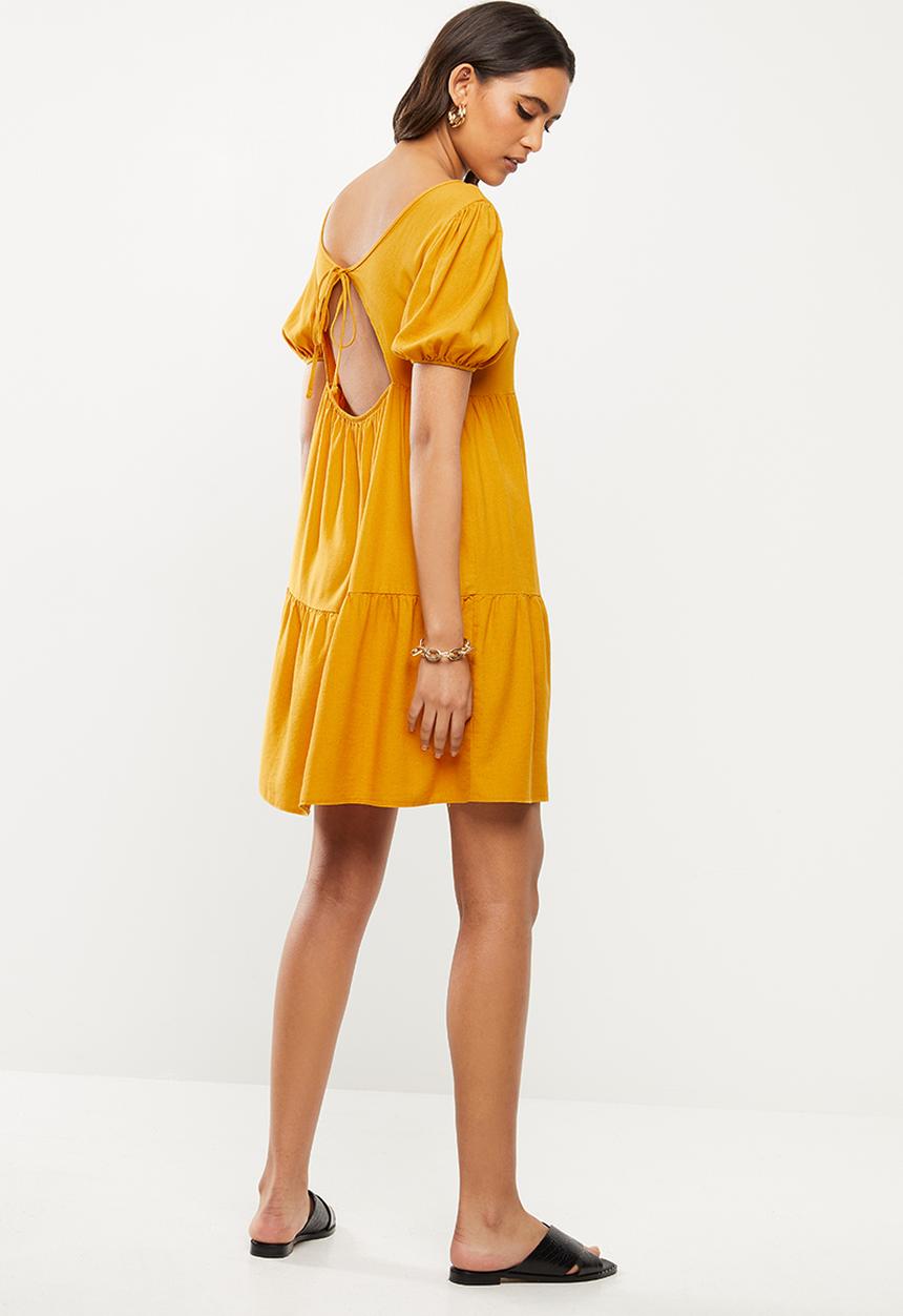 VELVET - Open back tiered mini dress - ochre