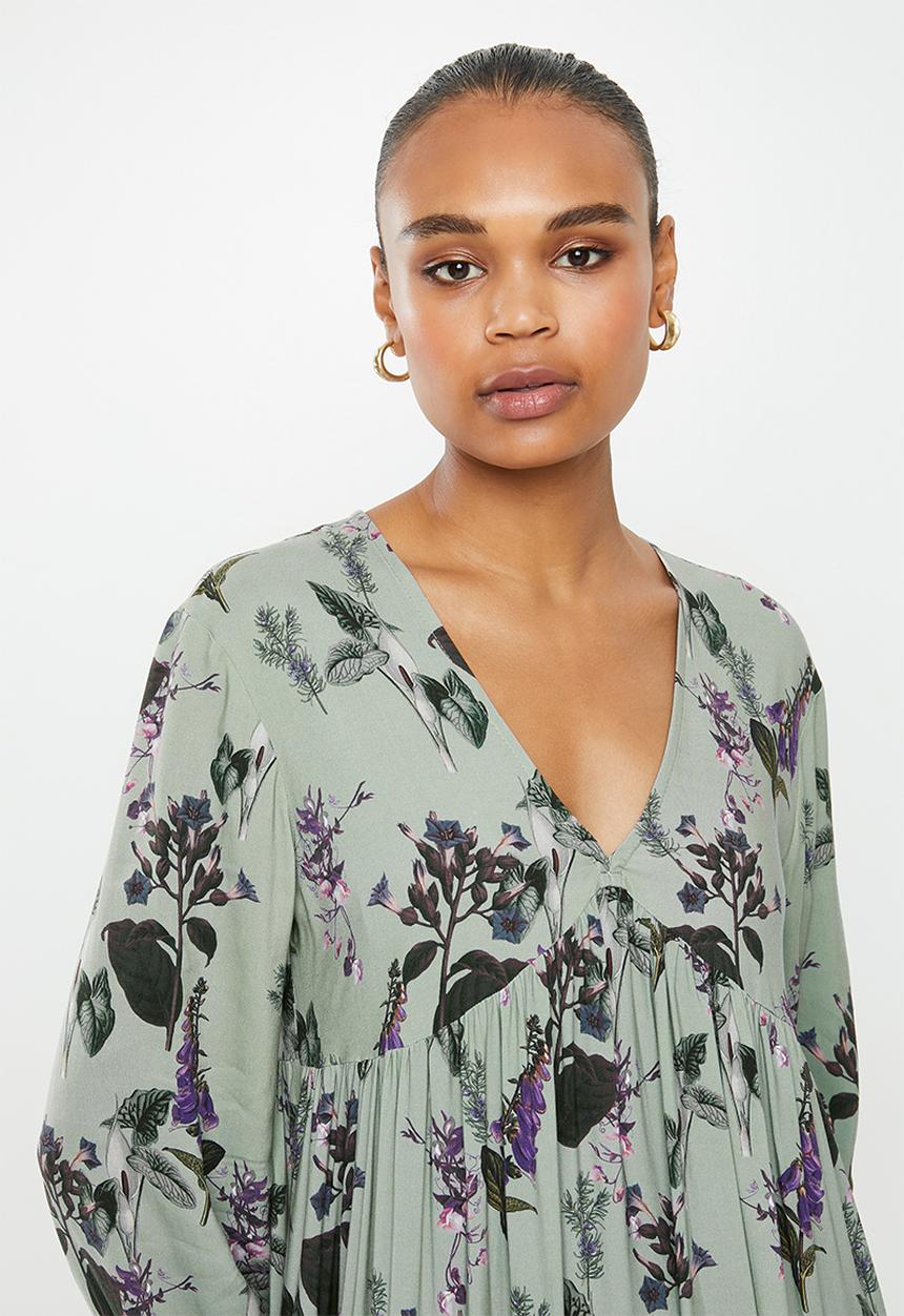 edit - V-neck tiered maxi dress - sage