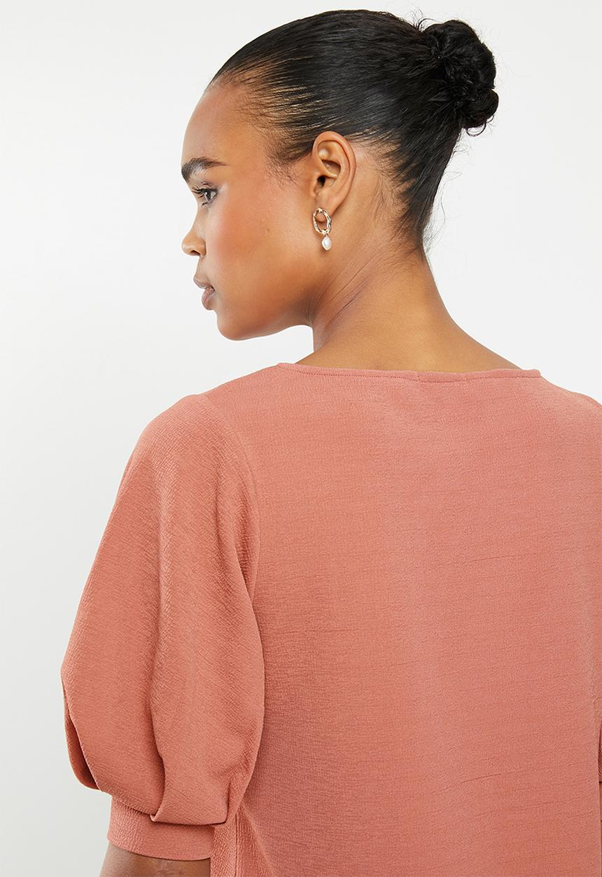 edit - Textured knit puff sleeve tee  - rose 