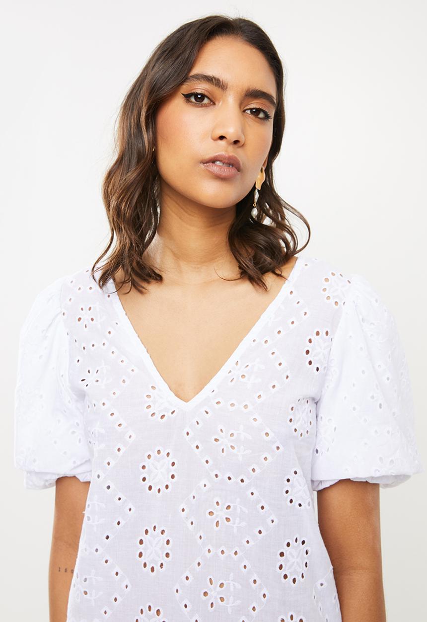 VELVET - Double puff ballon sleeve shell top - white