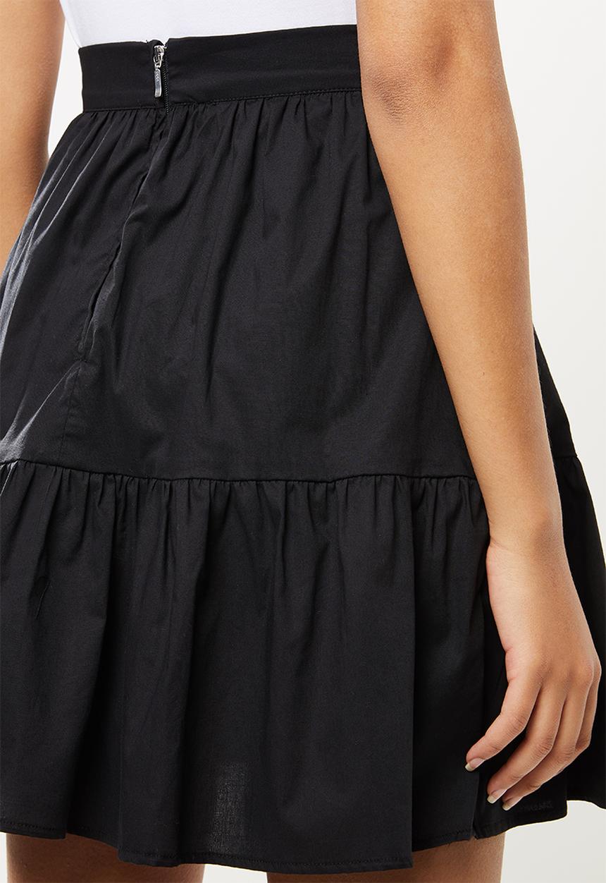 Blake - Tiered mini skirt - black