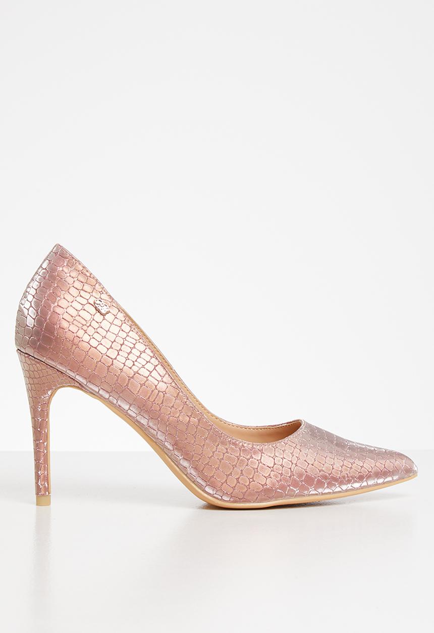 Miss Black - Fourdee court - pink