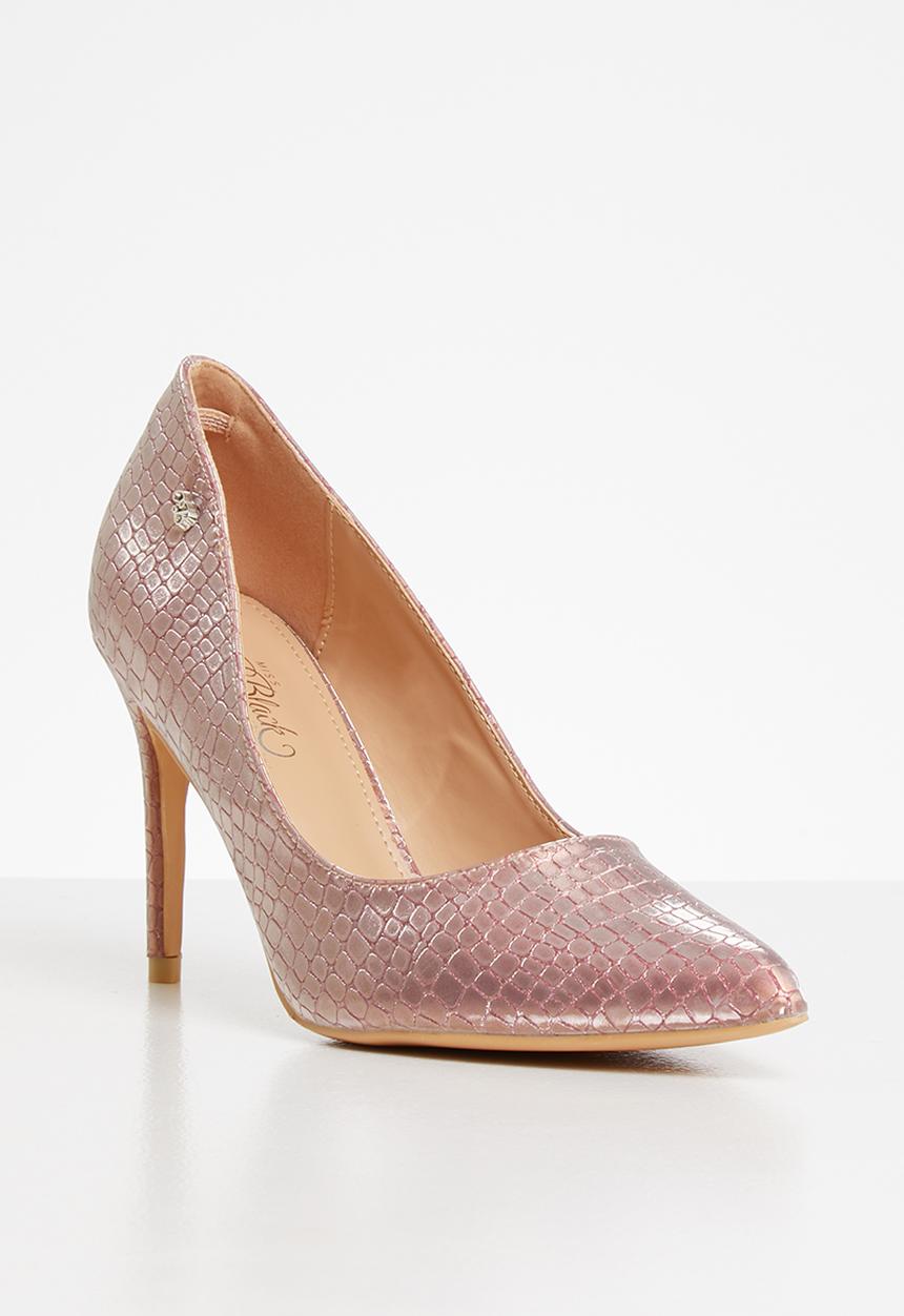 Miss Black - Fourdee court - pink