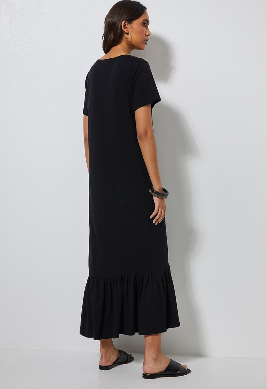 Superbalist - V-neck dress with tiered hem - black