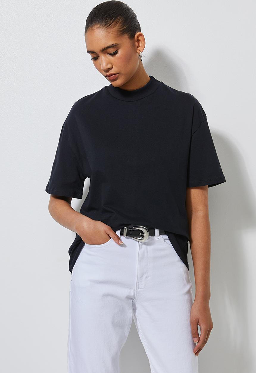 Superbalist - Easy fit tee - black