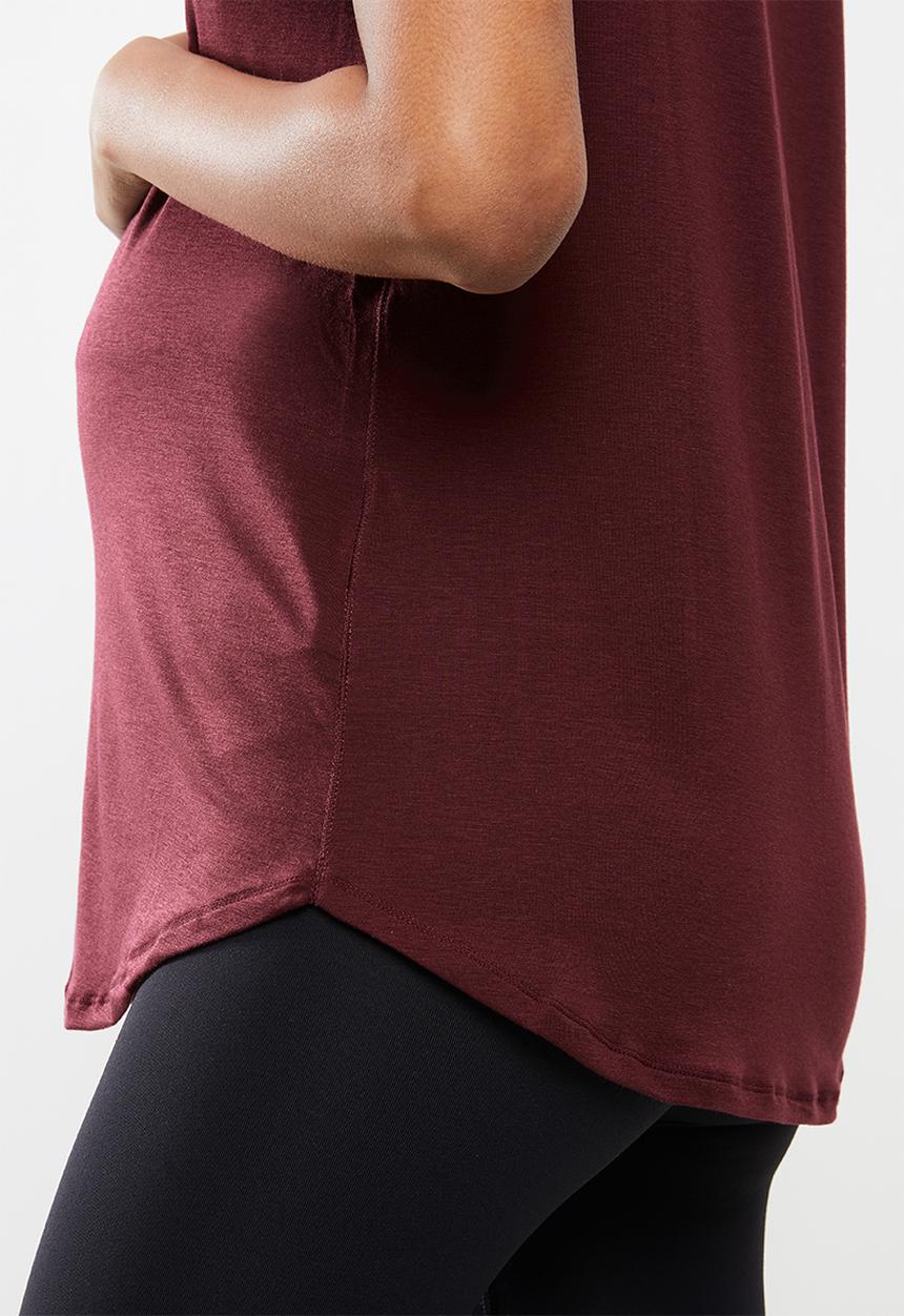 Cotton On - Maternity gym T-shirt - mulberry