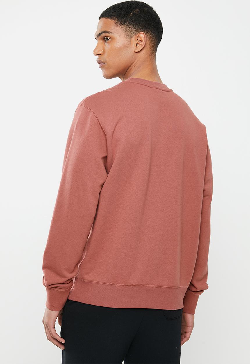 Nike - Nsw club crew neck sweater -  claystone red/claystone red
