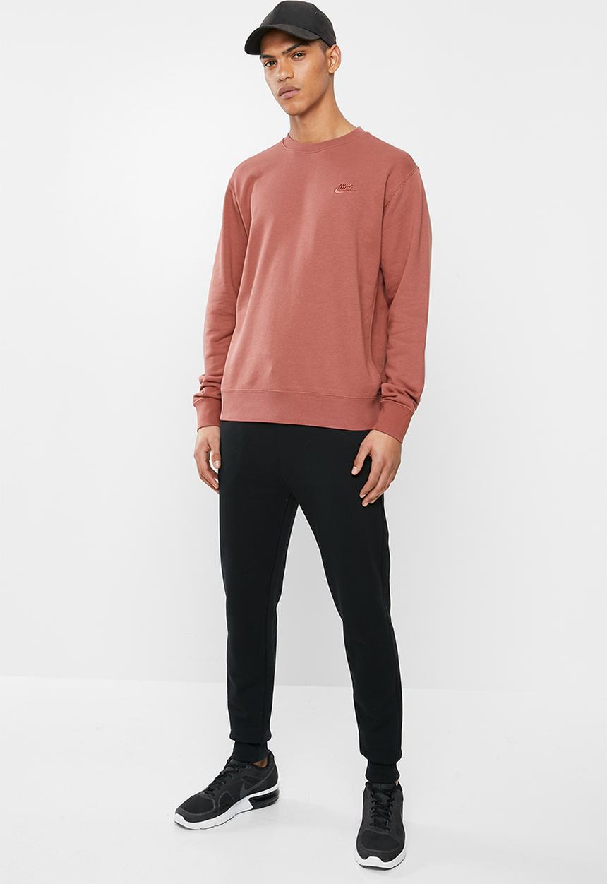 Nike - Nsw club crew neck sweater -  claystone red/claystone red