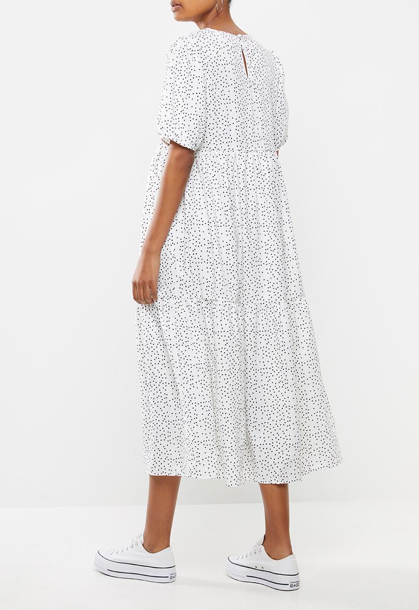 Missguided - Maternity short sleeve polka dot maxi smock dress - white