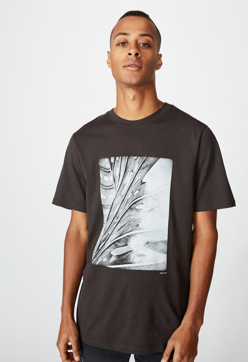 Cotton On - Tbar photo T-shirt - washed black