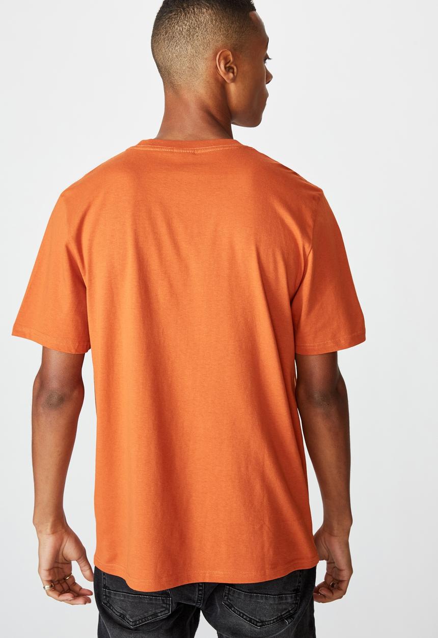 Cotton On - Tbar art T-shirt - dirty clay