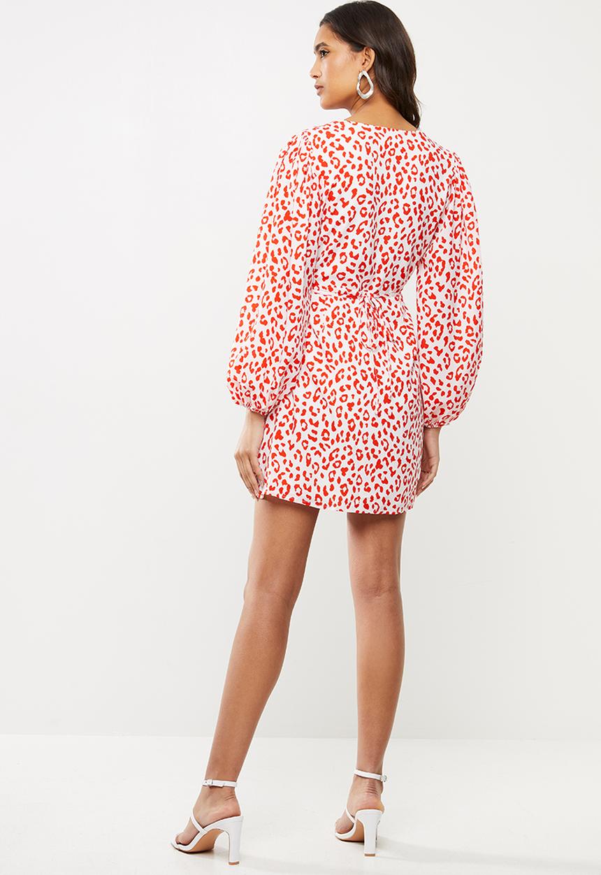 Glamorous - Red leopard volume sleeve mini wrap dress - red