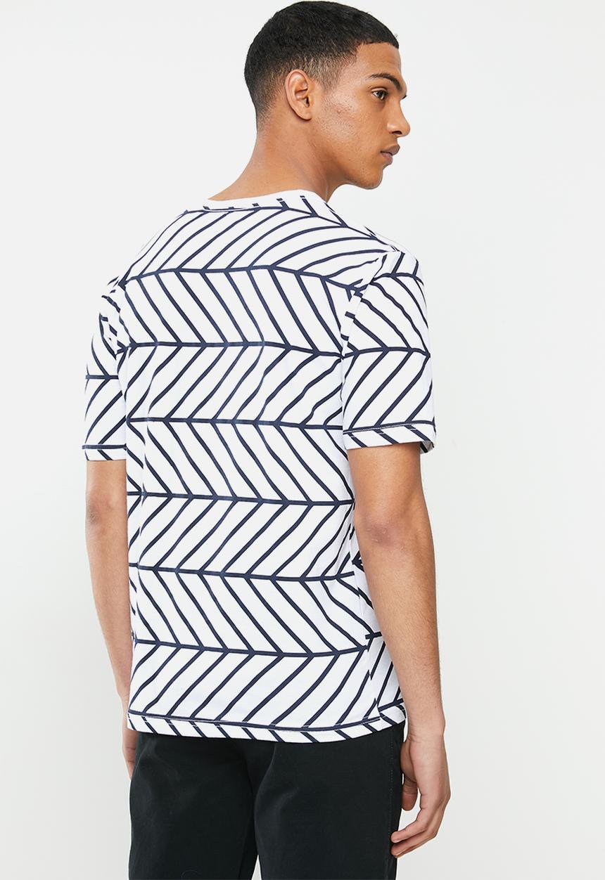 Mami Wata - Striped chevron tee - blue & white