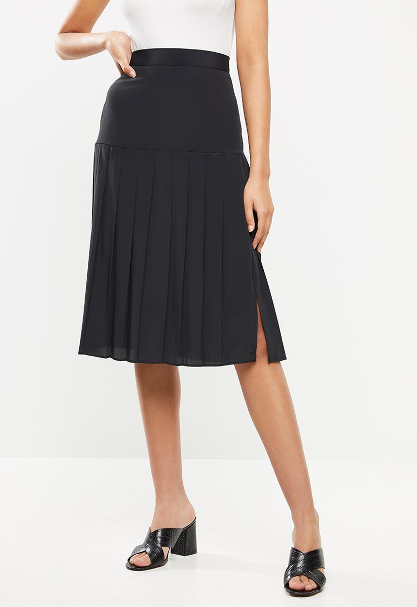 VELVET - Pleated midi skirt - black