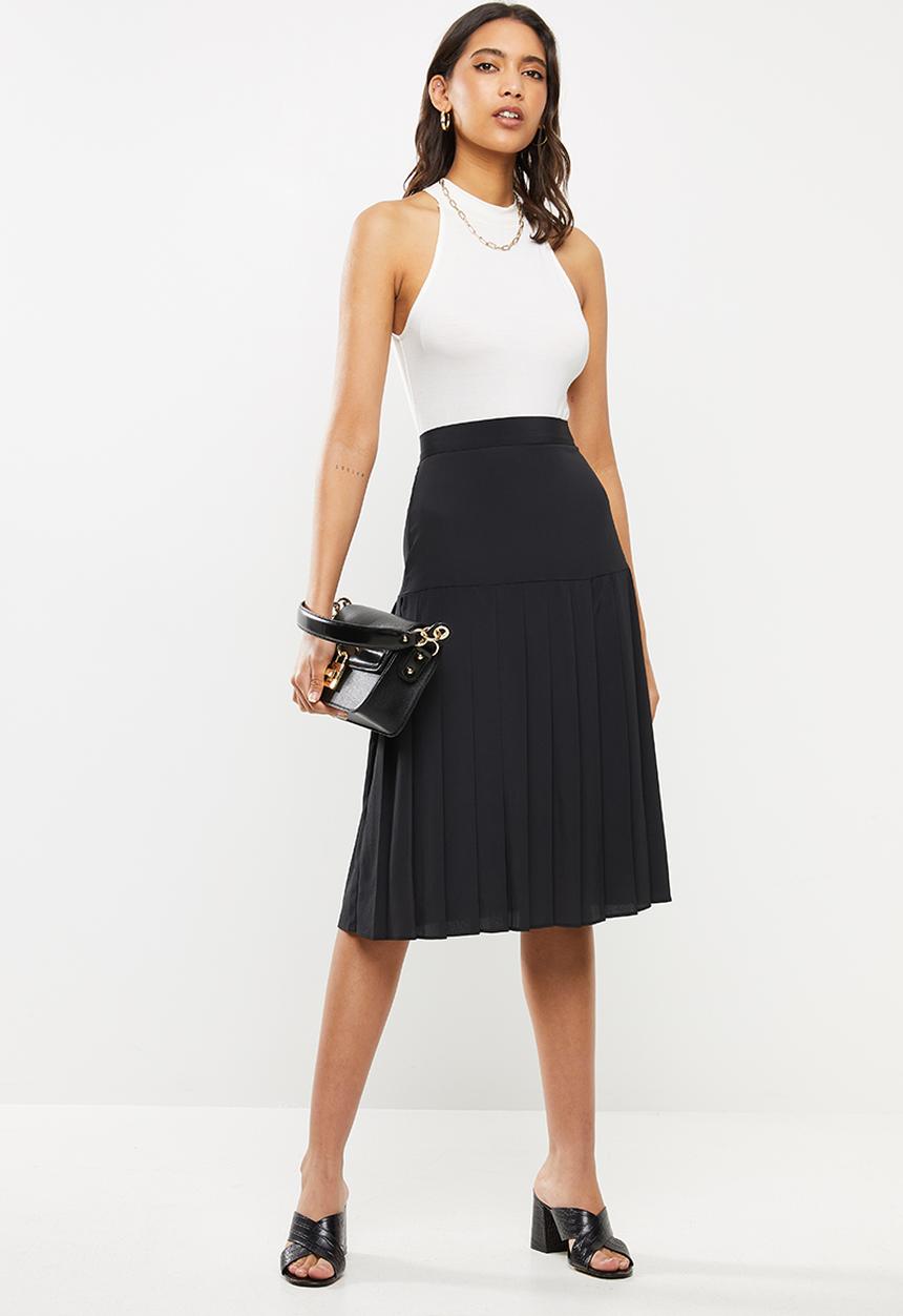 VELVET - Pleated midi skirt - black