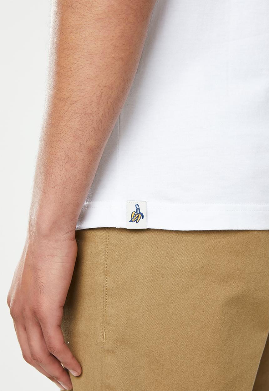 Mami Wata - Surfing lion tee - white