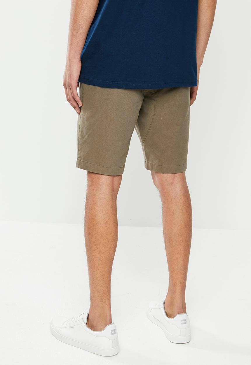 DC - Sandyford walkshort - brown