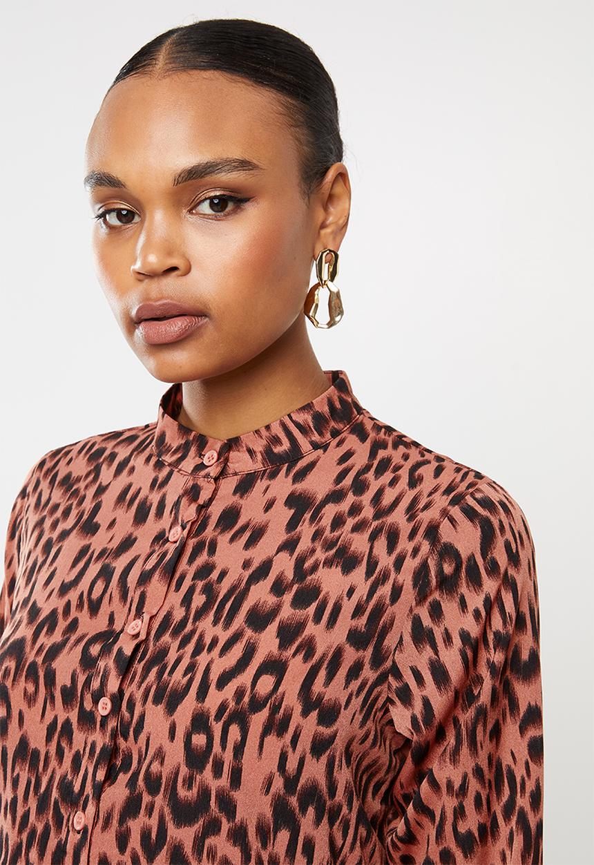 Missguided - Dip back shirt smock dress dalmatian - rust & black