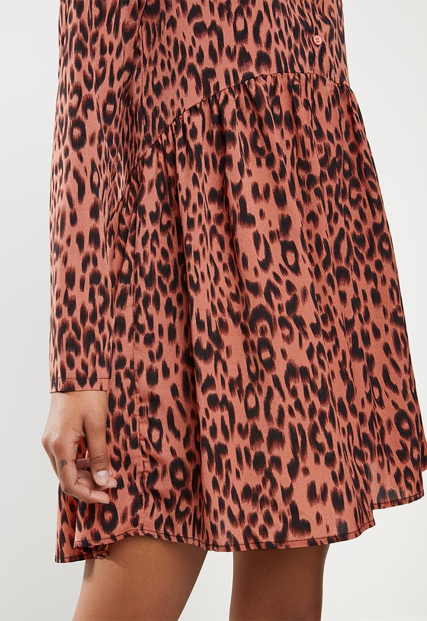 Missguided - Dip back shirt smock dress dalmatian - rust & black
