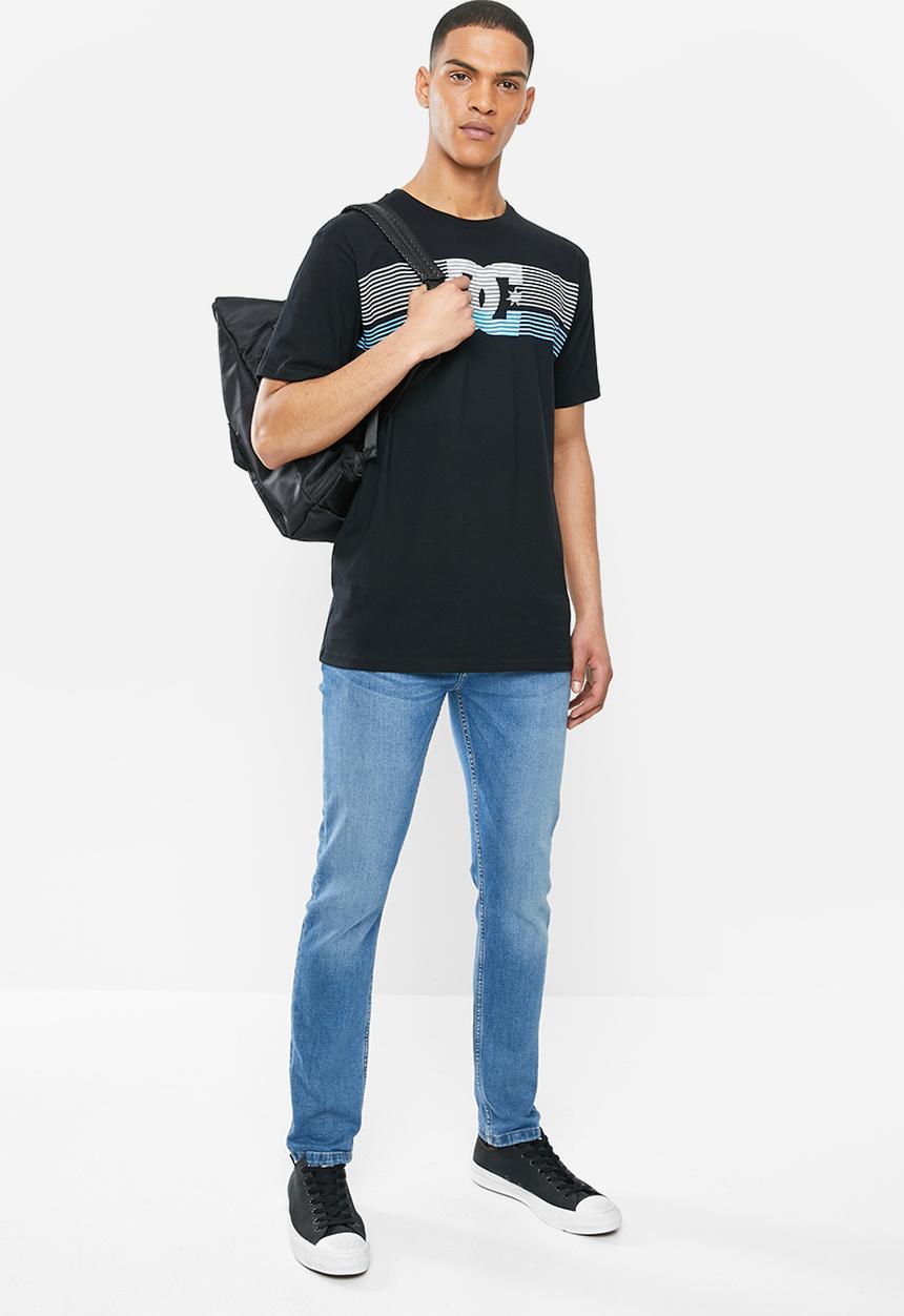 DC - Front surface short sleeve T-shirt  - black
