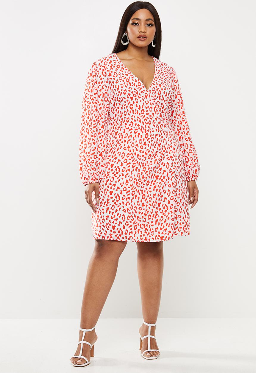 Glamorous - Plus red leopard volume sleeve mini wrap dress - red & white