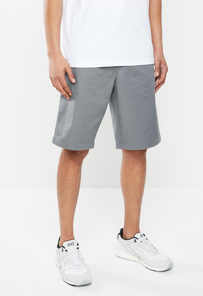 RVCA - Americana short - grey