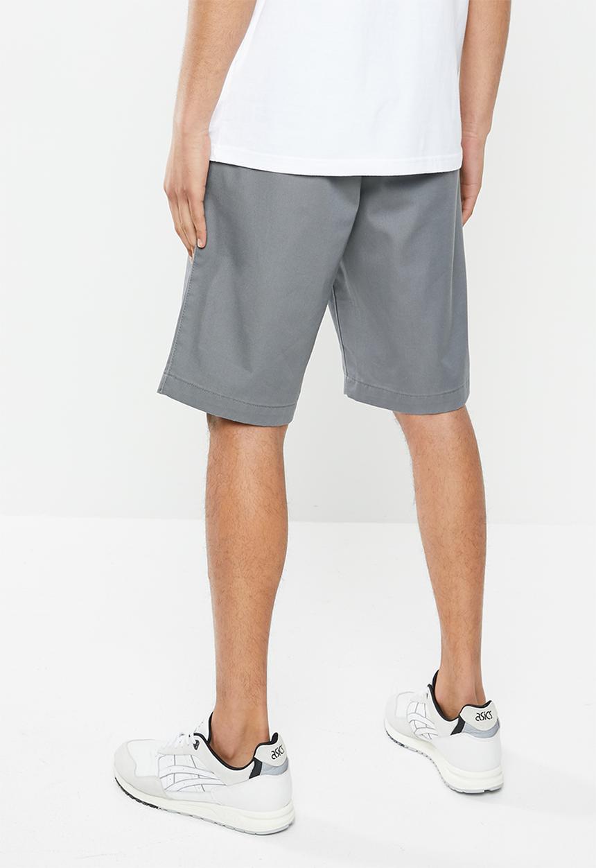 RVCA - Americana short - grey