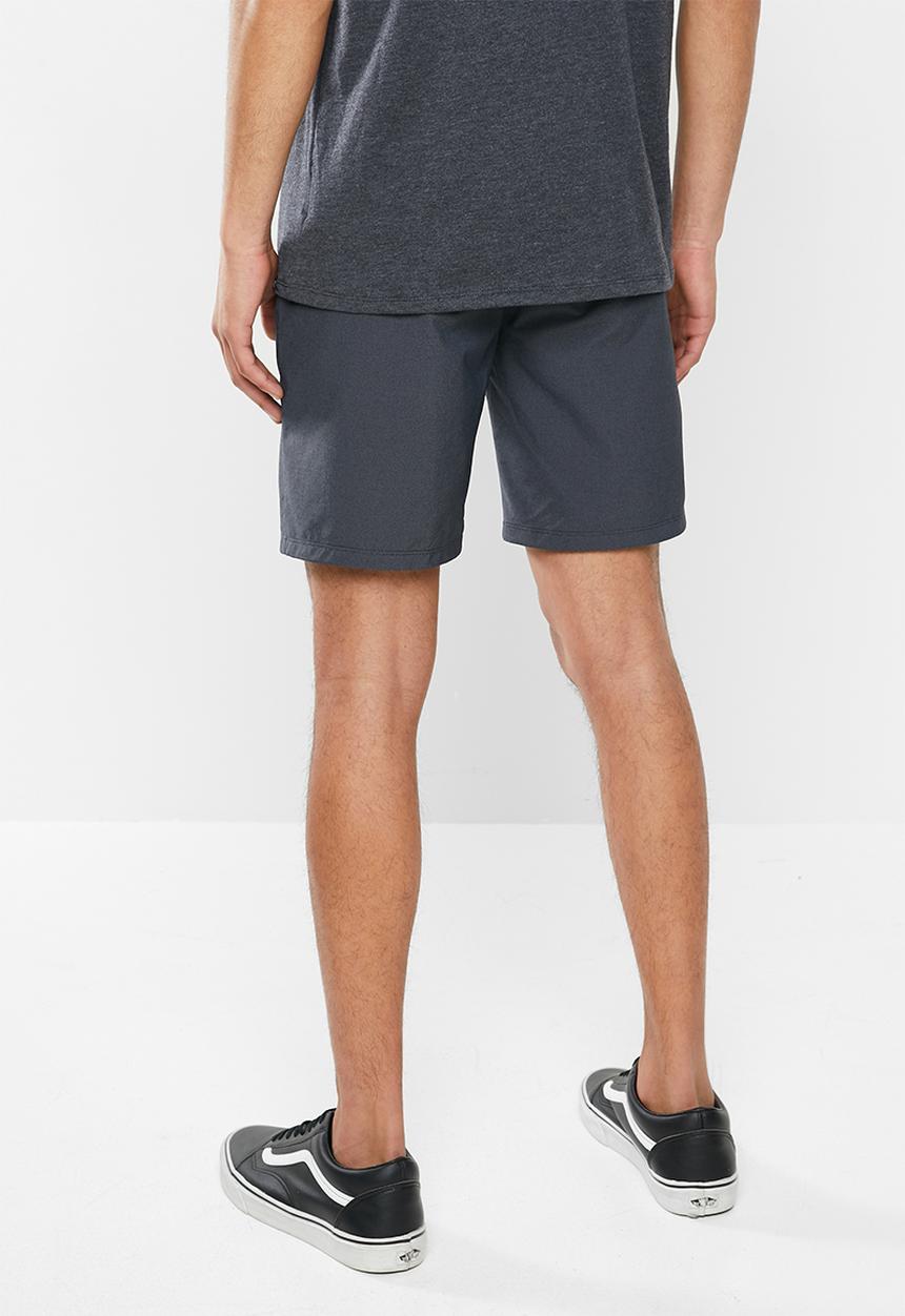 Hurley - Dri-fit chino shorts 19" - black