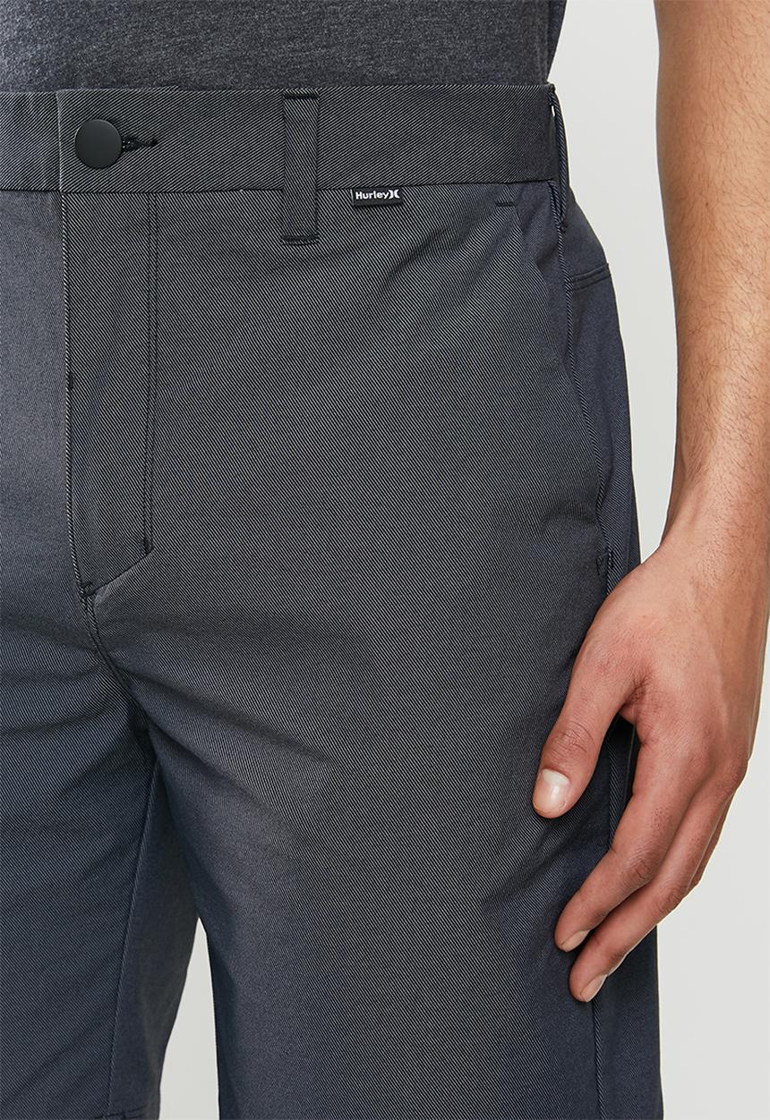 Hurley - Dri-fit chino shorts 19" - black