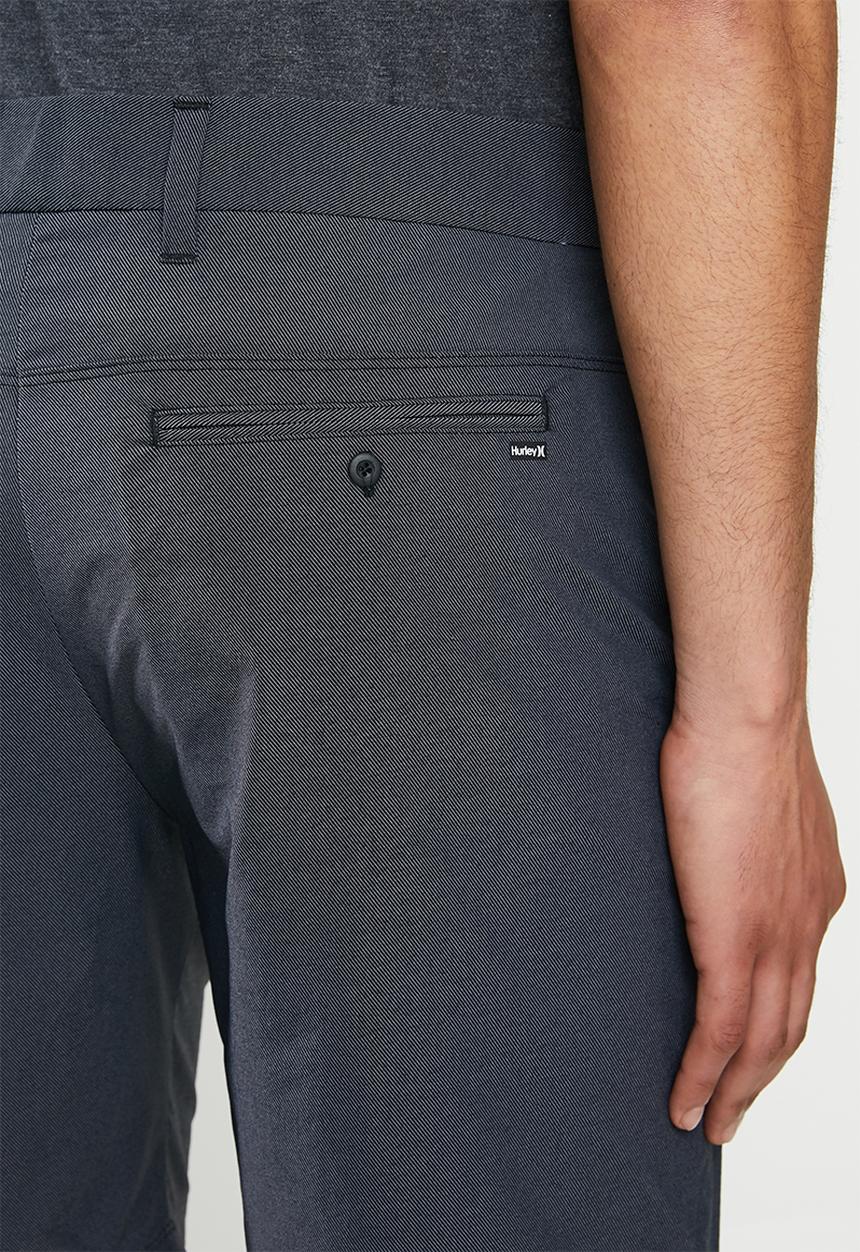 Hurley - Dri-fit chino shorts 19" - black