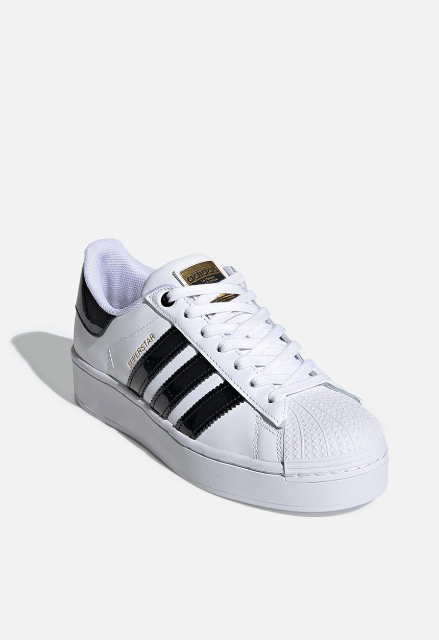 adidas Originals - Superstar plateau - white / black