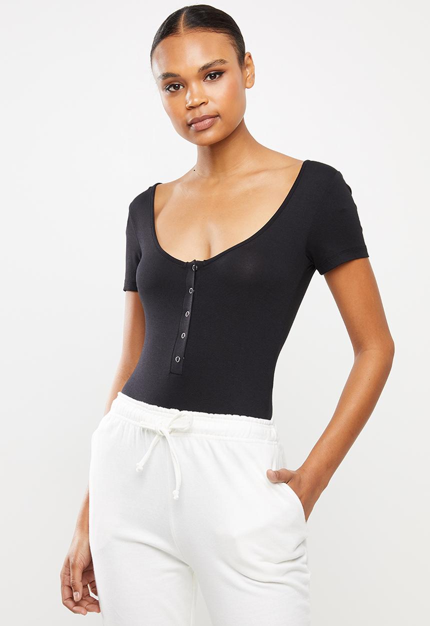 Missguided - Popper short sleeve bodysuit - black