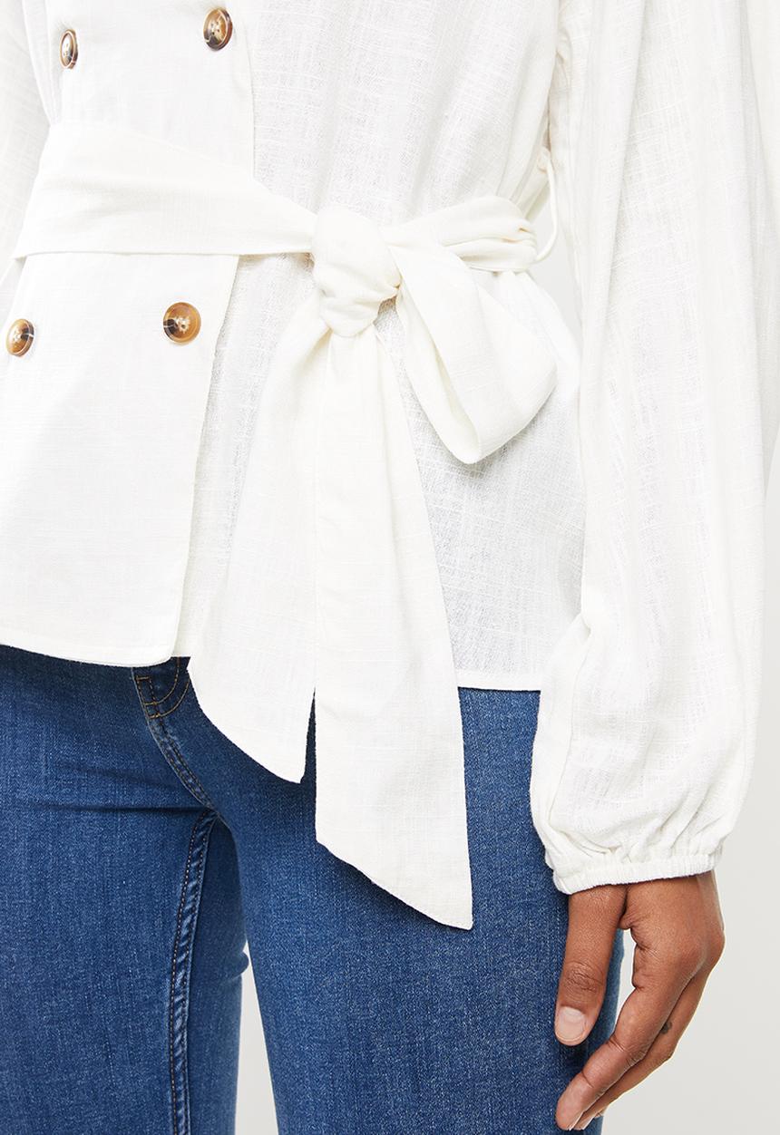 Missguided - Belted longline shirt - white