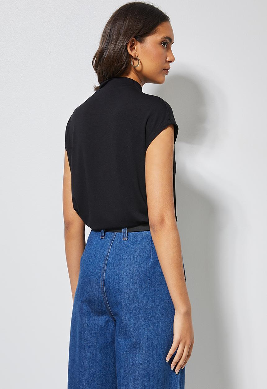 Superbalist - Hi crew neck grown on sleeve tee - black