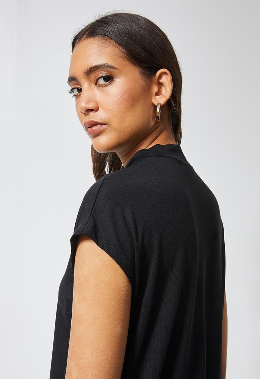 Superbalist - Hi crew neck grown on sleeve tee - black