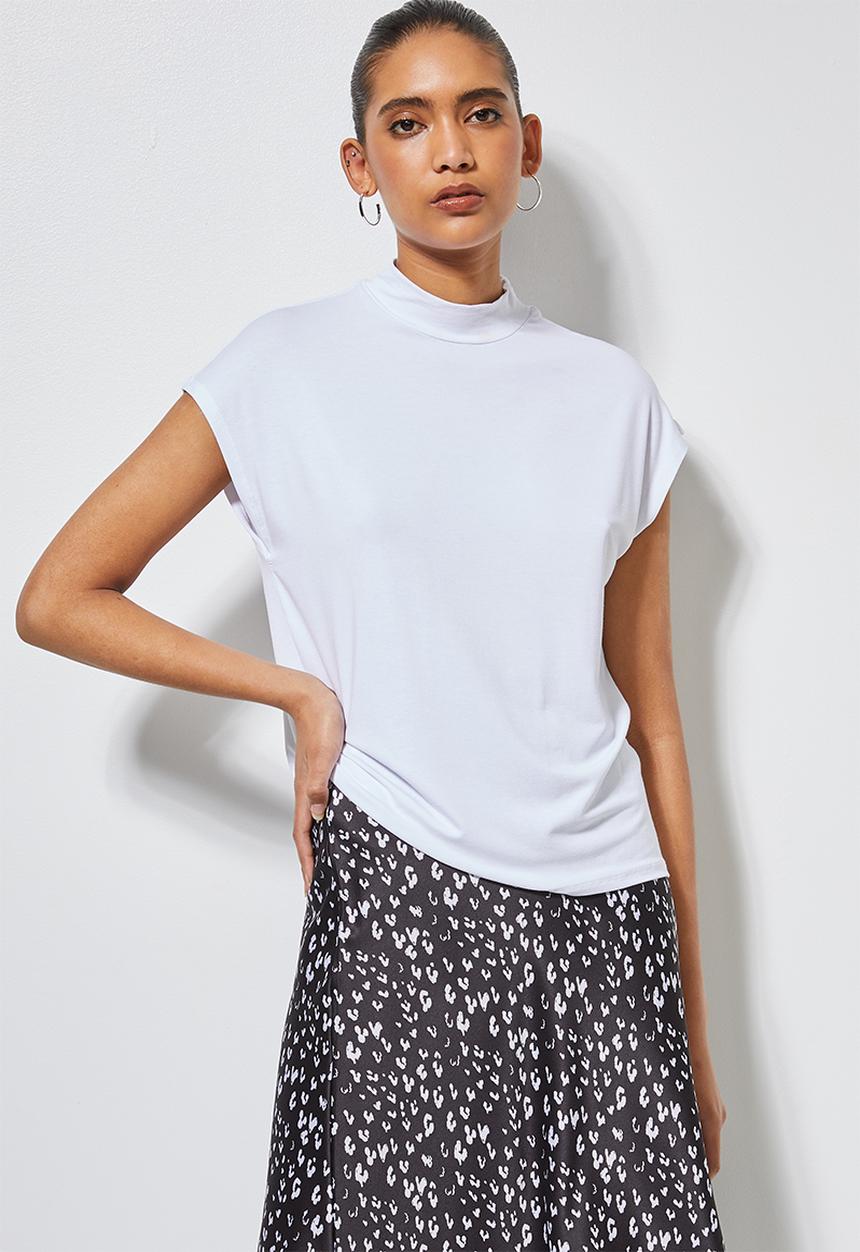 Superbalist - High crew neck grown on sleeve tee - white