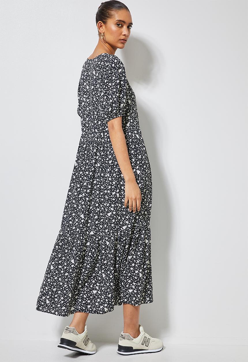 Superbalist - V-neck tiered dress - black 