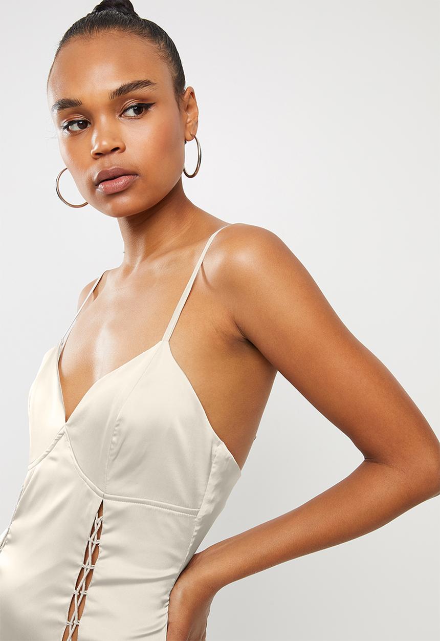 Missguided - Stretch satin lace up mini dress - silver