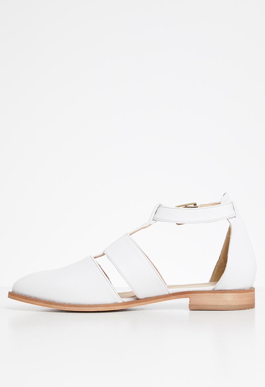 Superbalist - Angela fisherman shoe - white