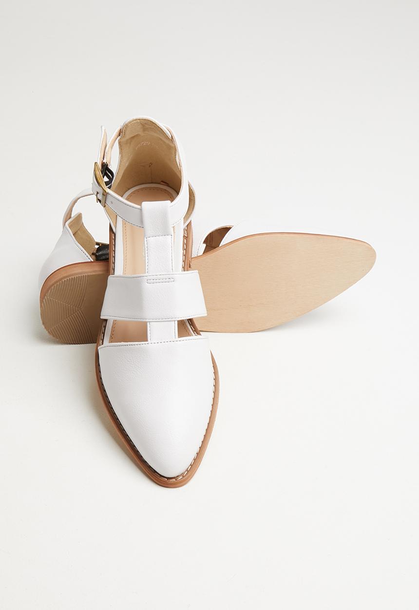 Superbalist - Angela fisherman shoe - white